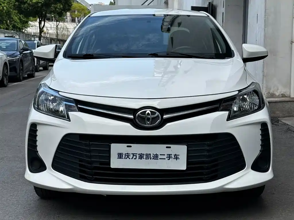 Toyota Vios 2022 — фото 18