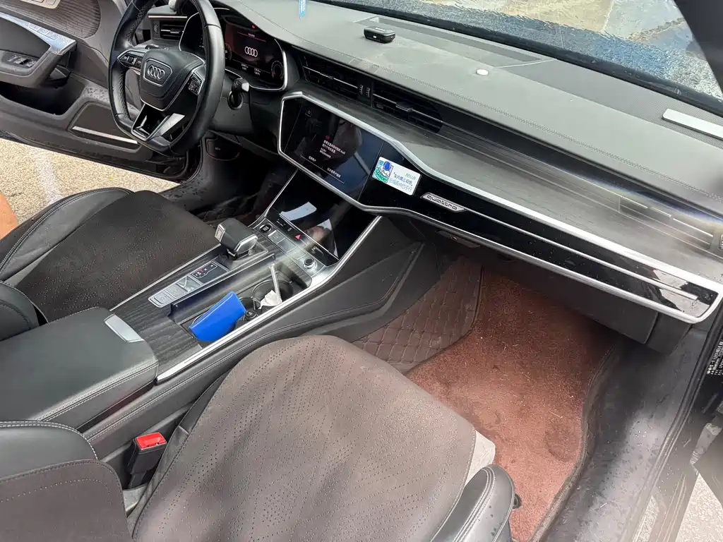 Audi A6L 2024