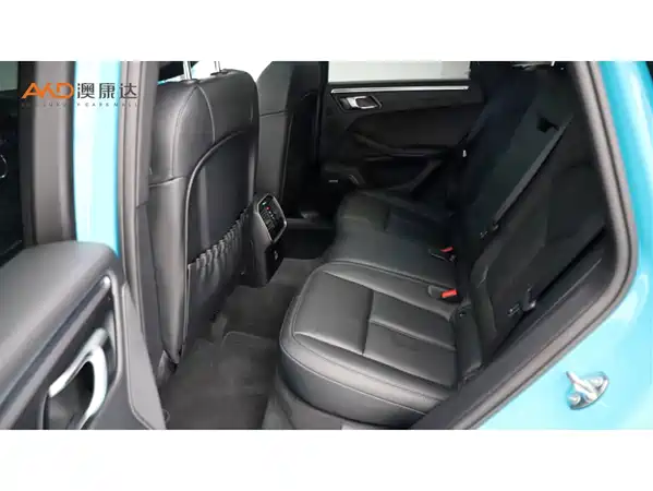 Porsche Macan 2023