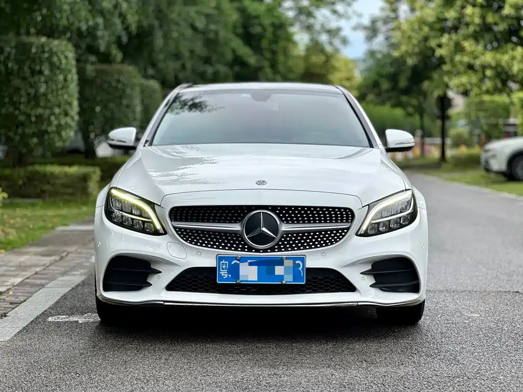 Mercedes-Benz C-Class 2019