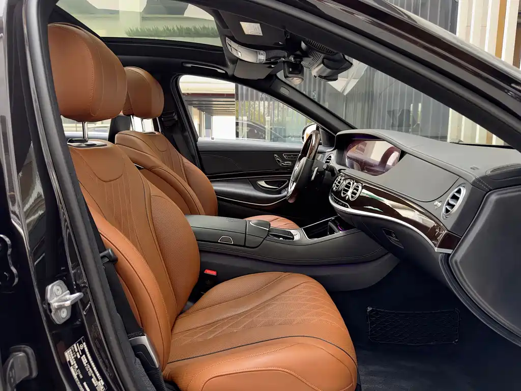 Mercedes-Benz Maybach S-Class 2020 — фото 14