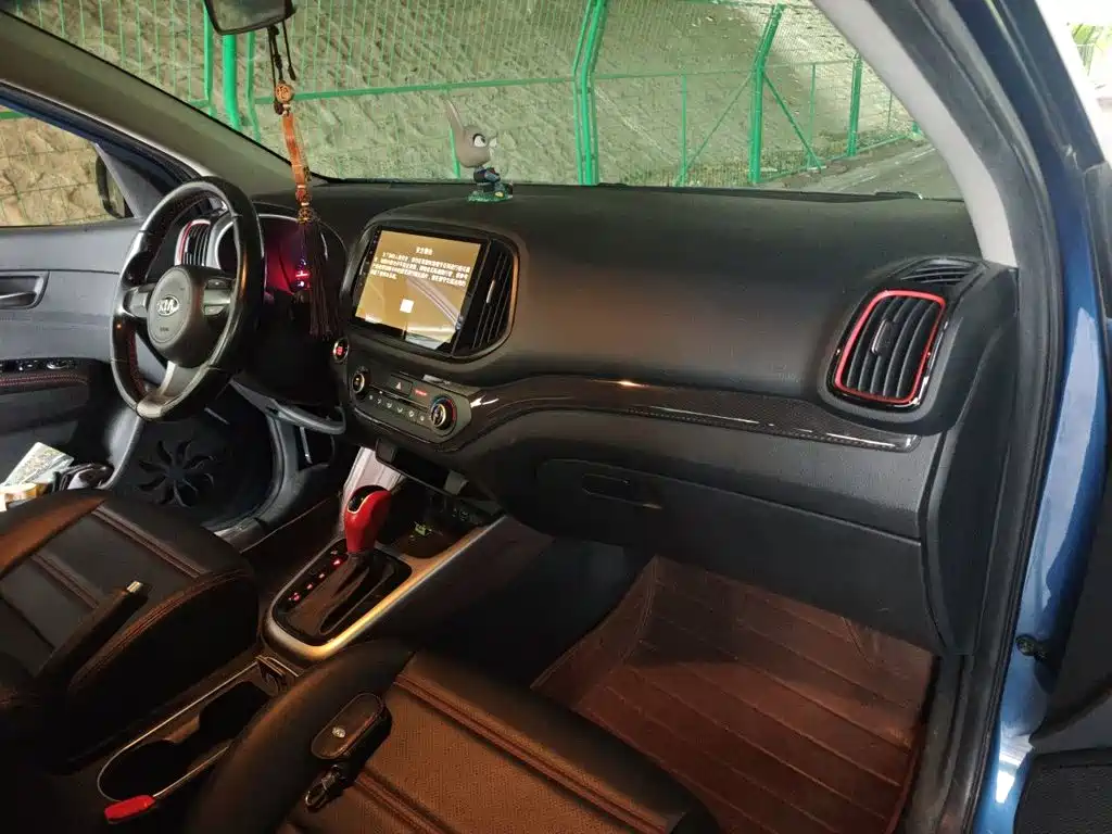 Kia KX3 2015 — фото 19