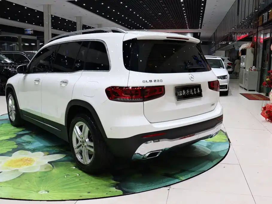 Mercedes-Benz GLB 2022