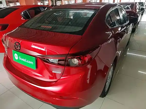 Mazda 3 Axela 2019