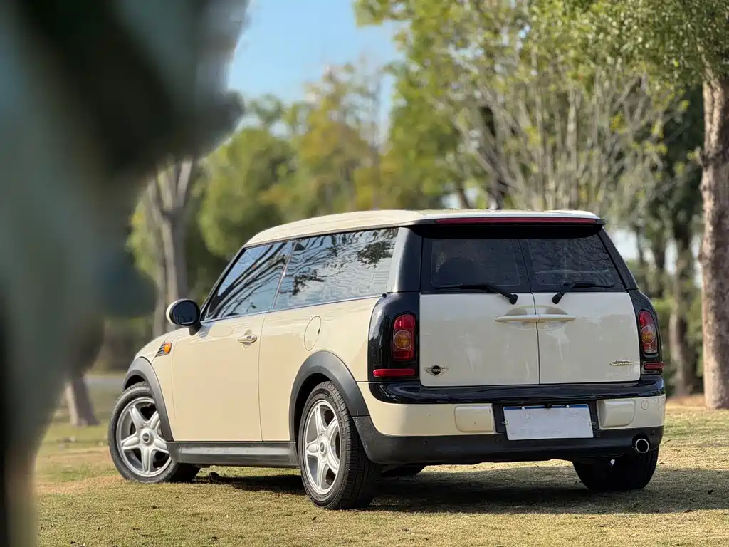 MINI Clubman 2008 — фото 17