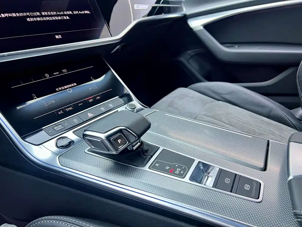 Audi A6L 2021 — фото 33