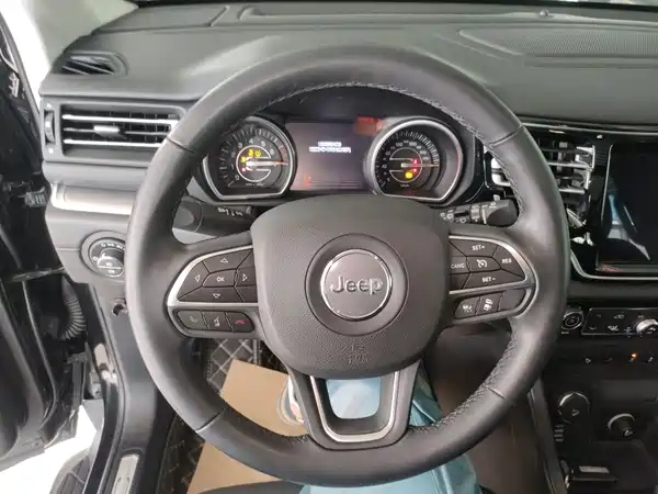 Jeep Grand Commander 2020