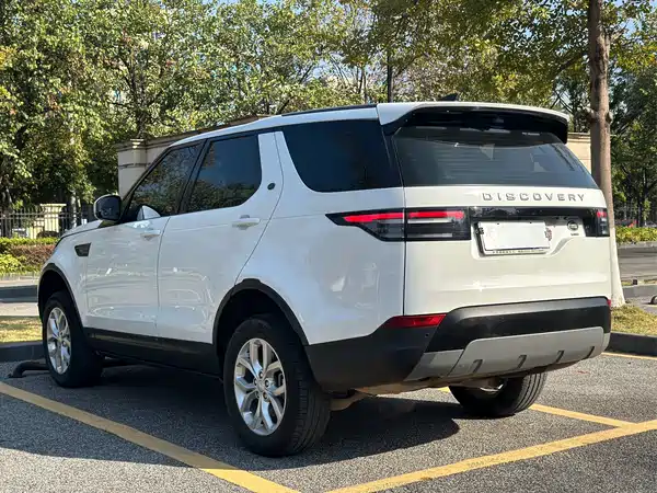 Land Rover Discovery 2019