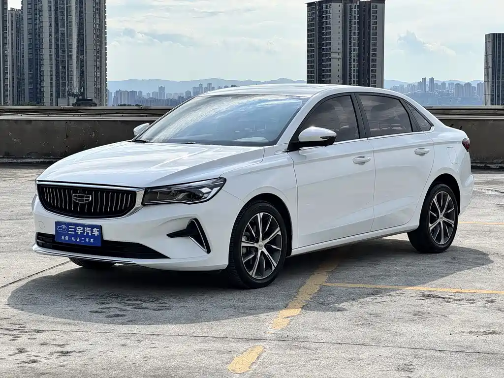 Geely Emgrand 2023