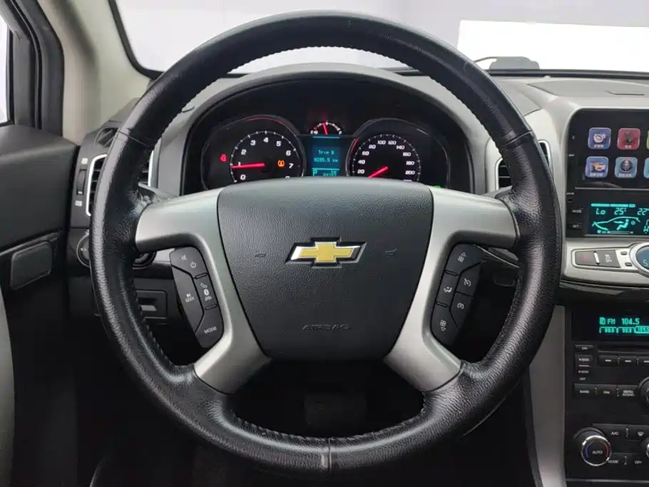 Chevrolet Captiva 2016 — фото 15