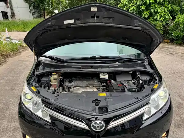 Toyota Previa 2010