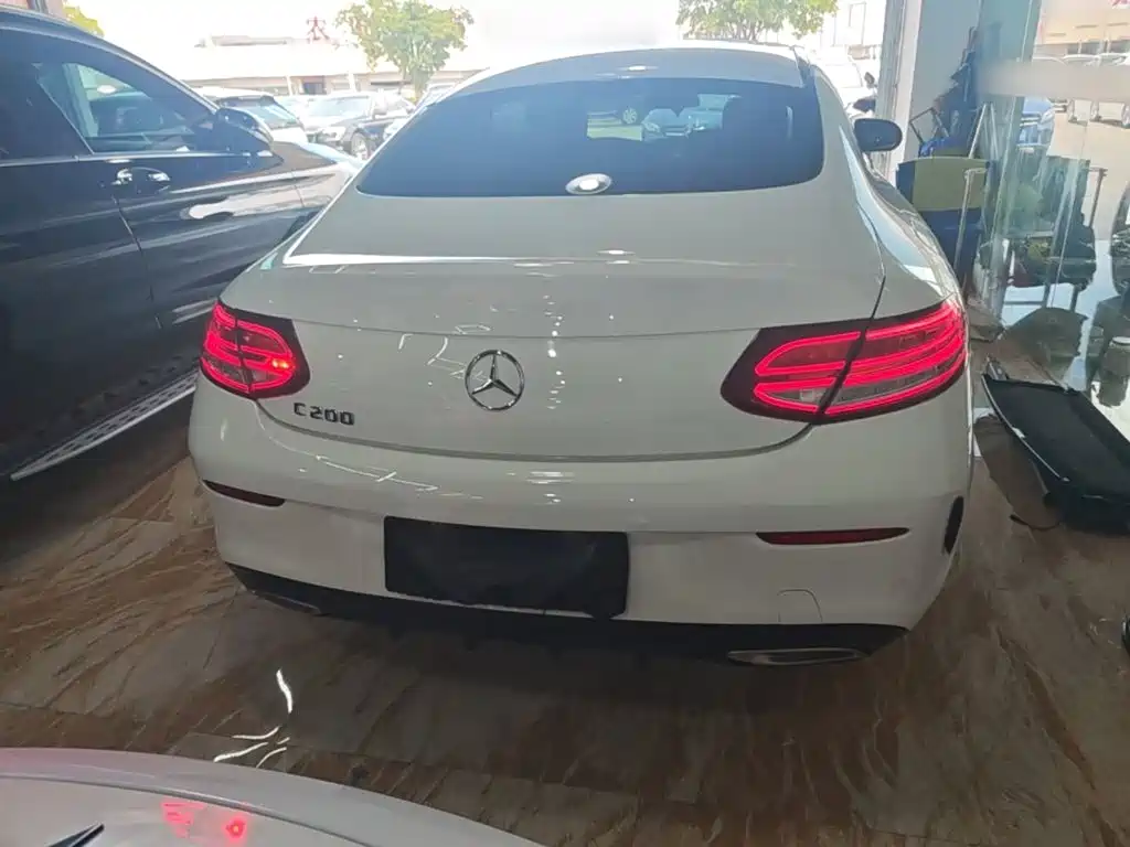 Mercedes-Benz C-Class 2018