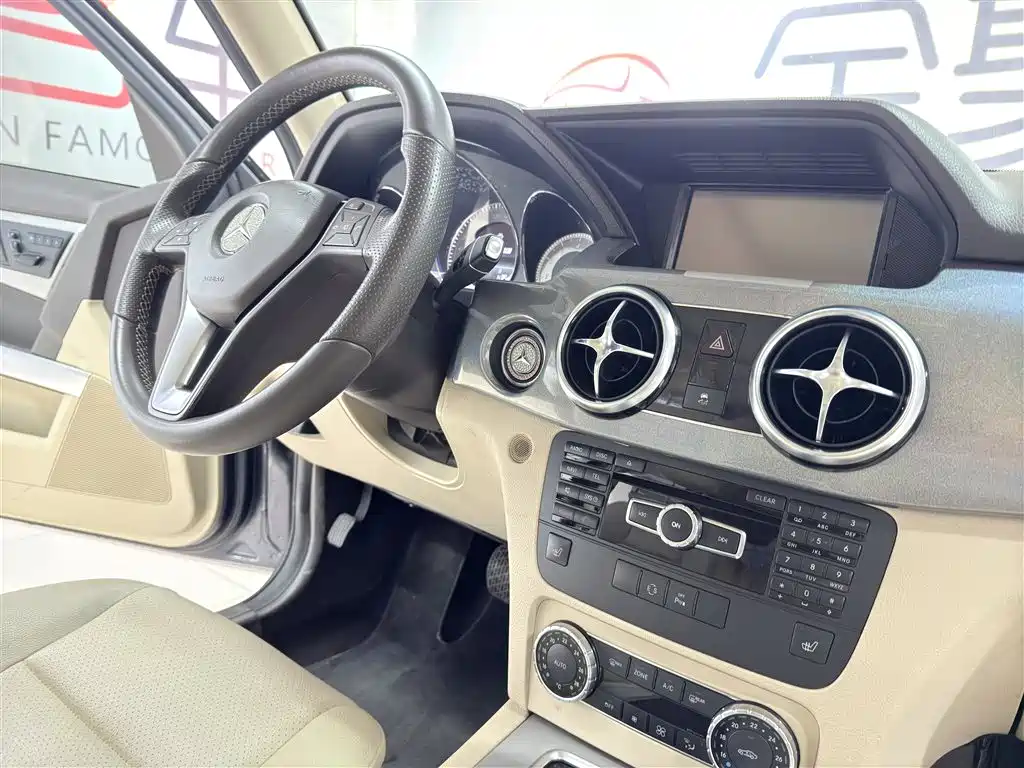 Mercedes-Benz GLK-Class 2014 — фото 17