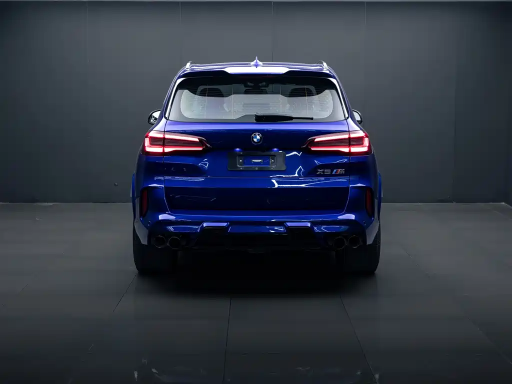 BMW X5 M 2021 — фото 9