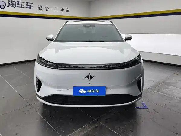 Dongfeng e008 2025