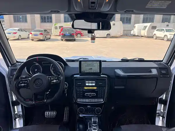 Mercedes-Benz G-Class 2015