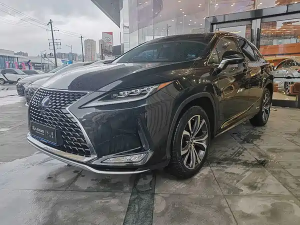 Lexus RX 2022
