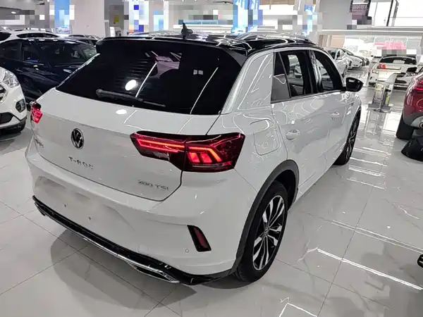 Volkswagen T-Roc 2021
