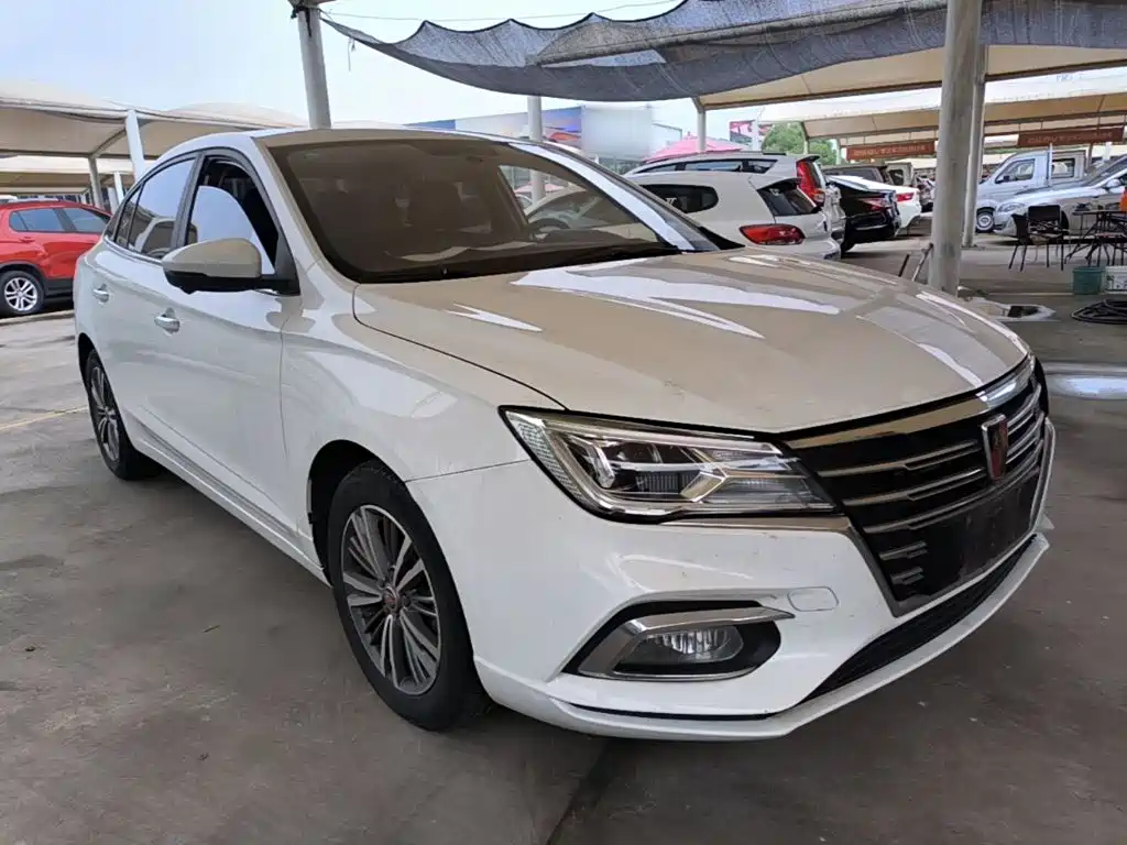 Roewe i5 2019