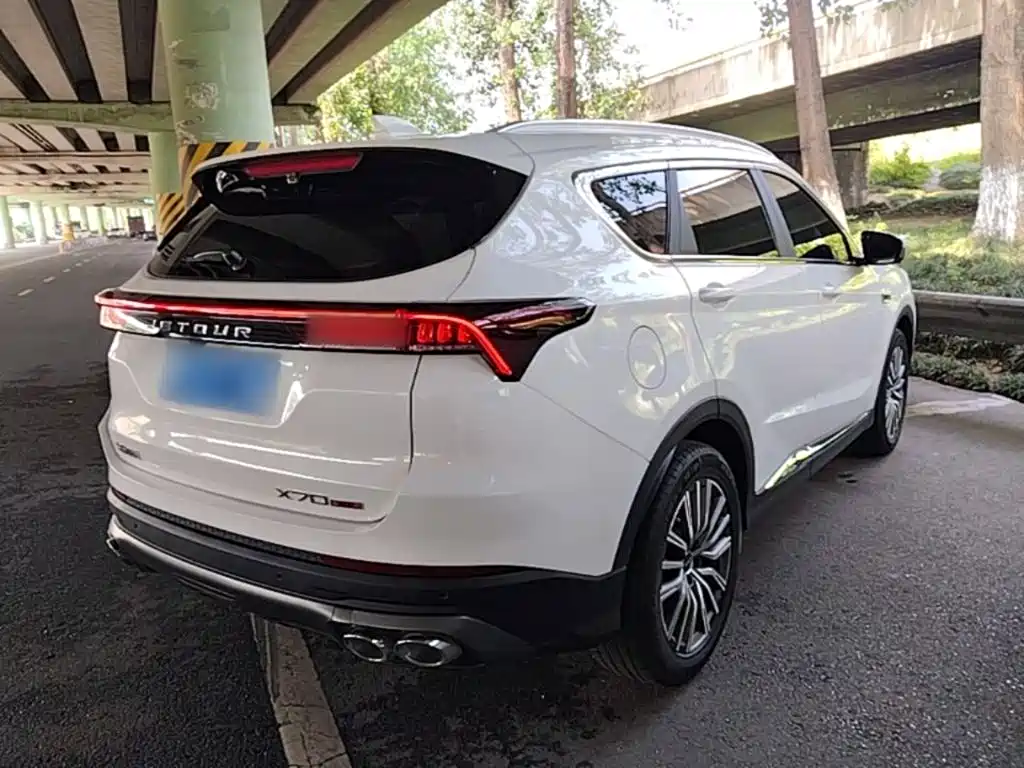 Jetour X70 PLUS 2025