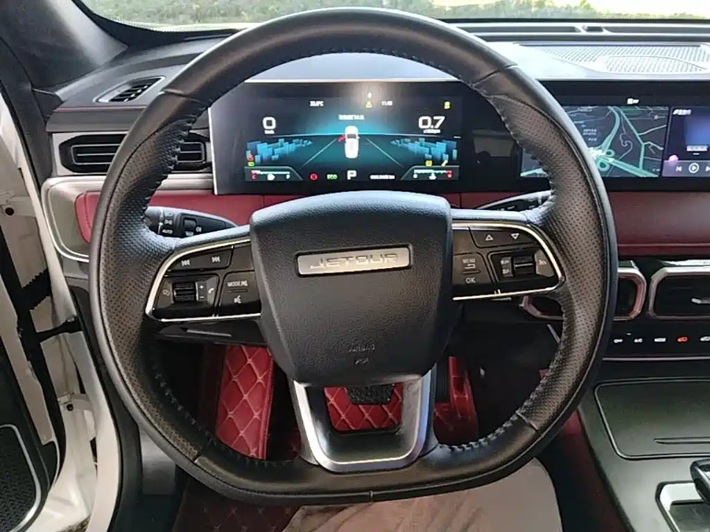 Jetour X70 PLUS 2025 — фото 11
