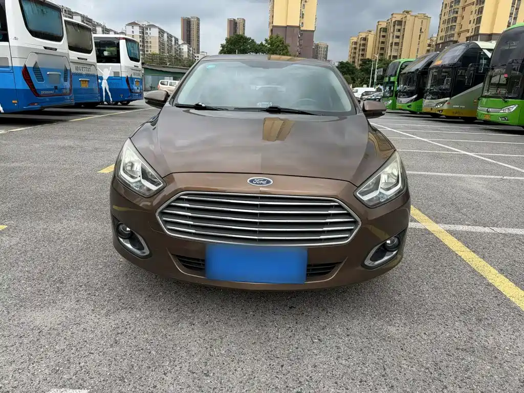 Ford Escort 2016