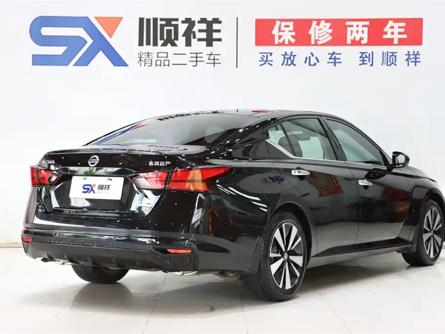 Nissan Teana 2021