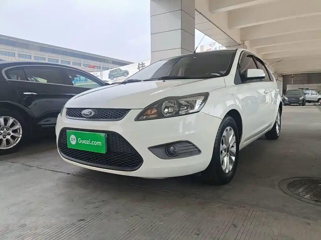 Ford Focus 2016 — фото 2