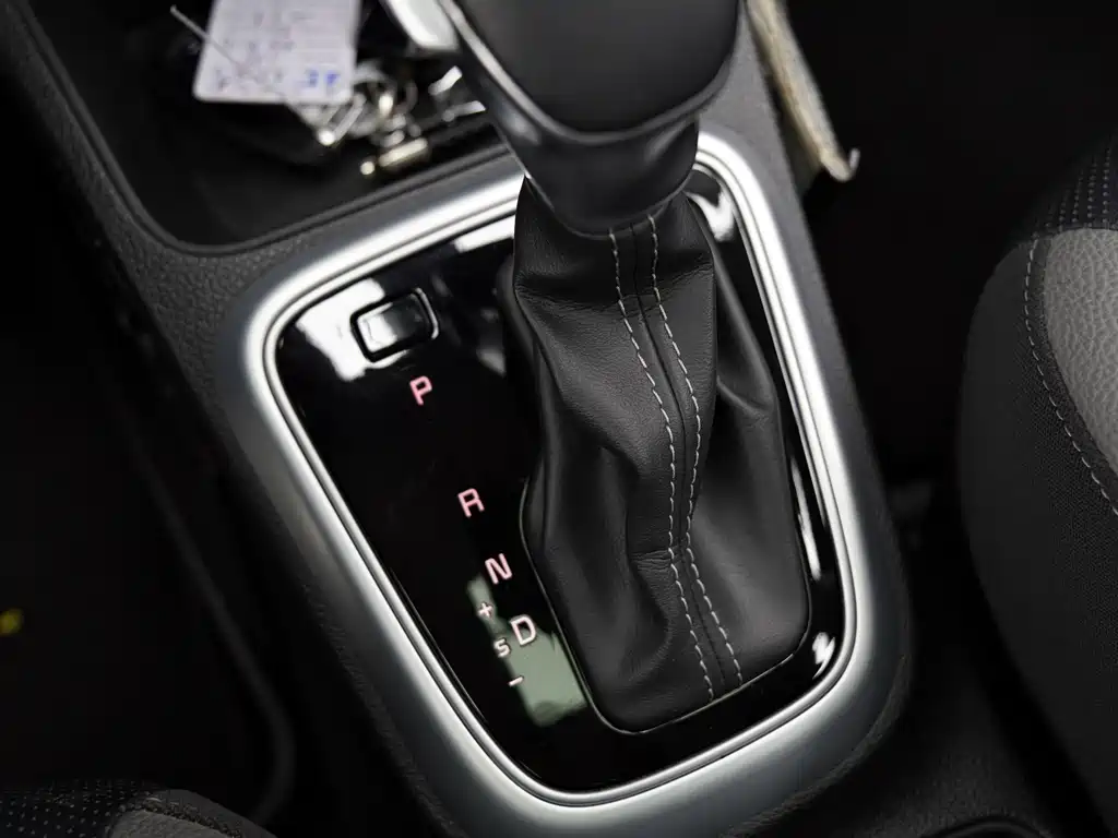 Kia KX1 2021 — фото 14