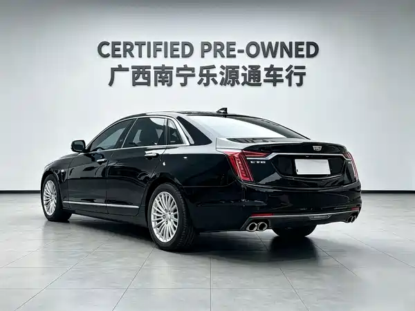 Cadillac CT6 2021