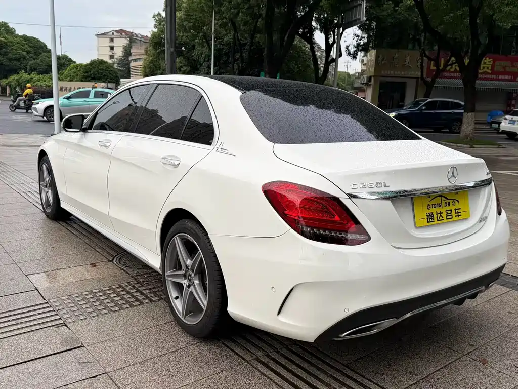 Mercedes-Benz C-Class 2019