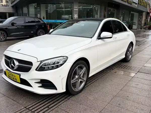 Mercedes-Benz C-Class 2019