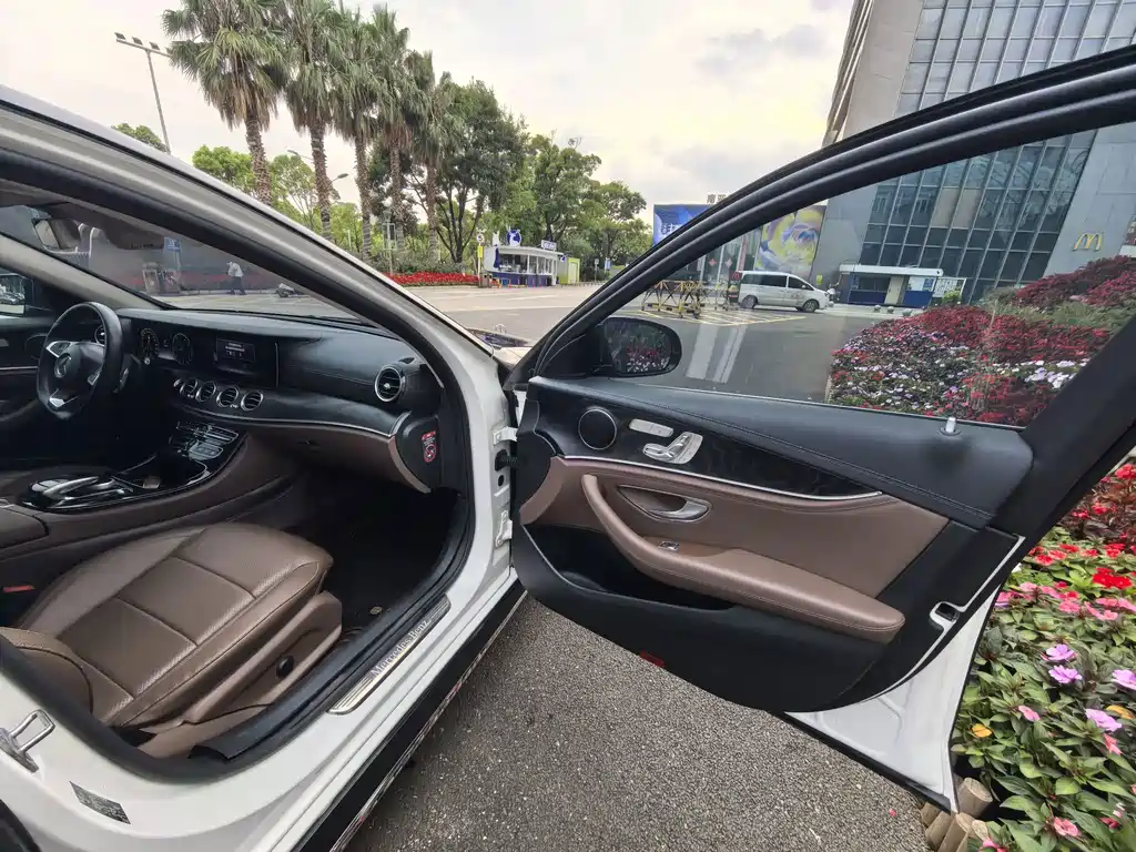 Mercedes-Benz E-Class 2017