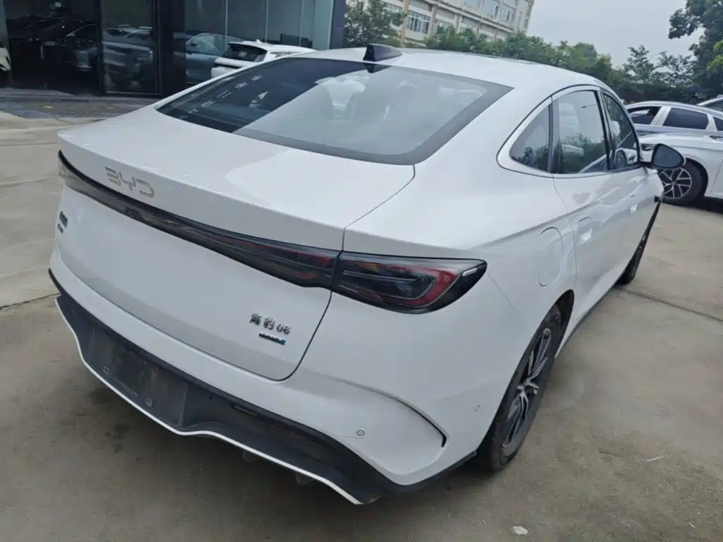 BYD Seal 06 2025