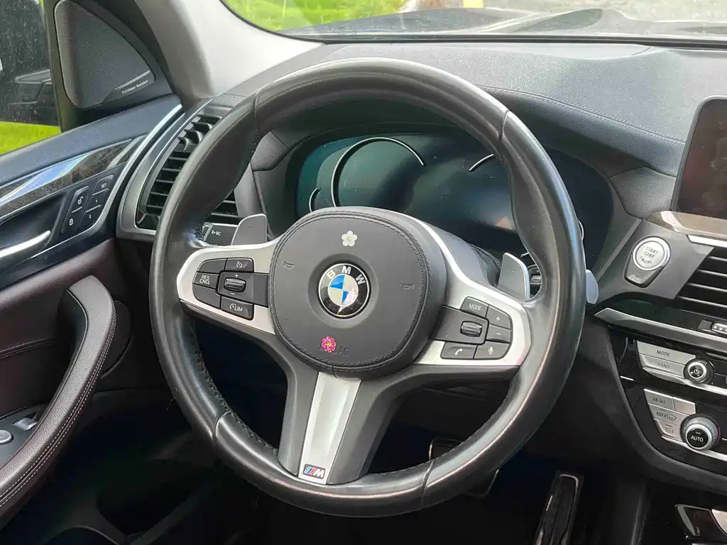 BMW X3 2019 — фото 17