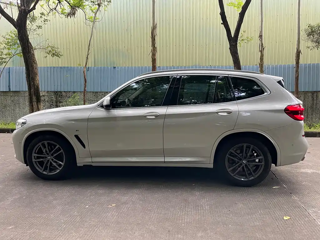 BMW X3 2020 — фото 24