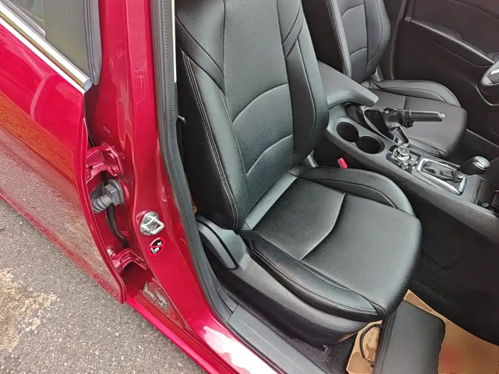 Mazda 3 Angkesela 2016 — фото 25