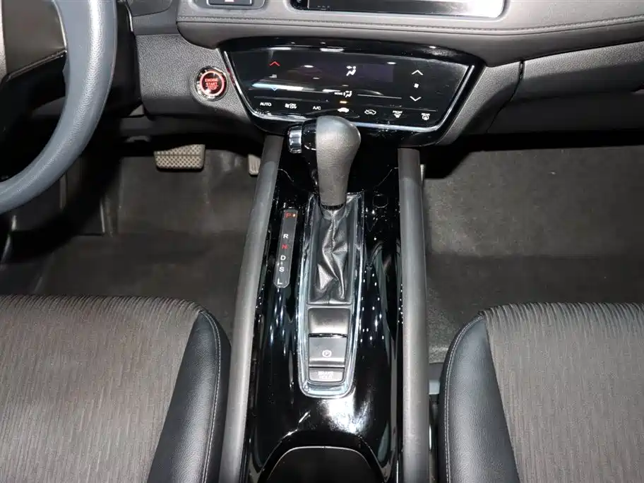 Honda Vezel 2021 — фото 15