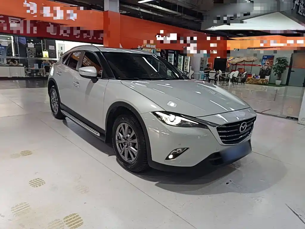 Mazda CX-4 2019 — фото 4
