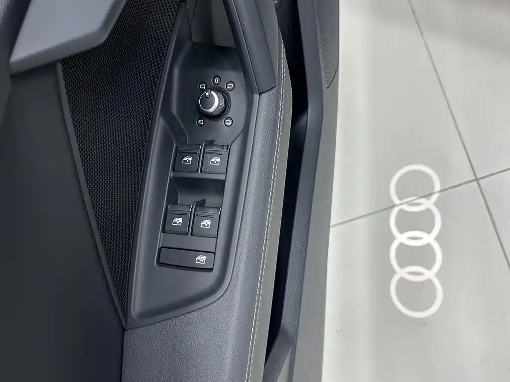 Audi A3 2022 — фото 19