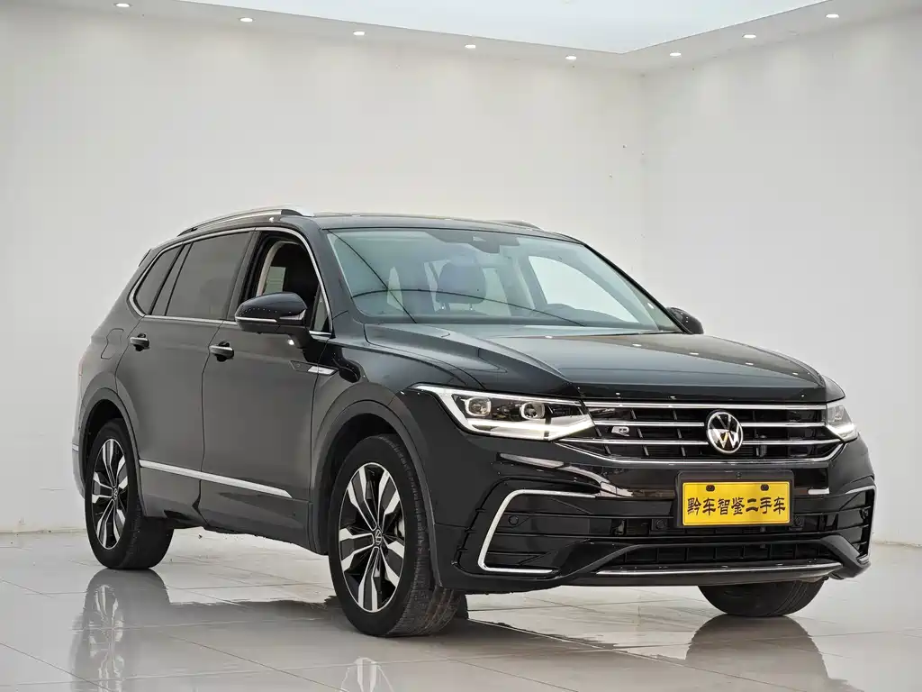 Volkswagen Tiguan L 2023