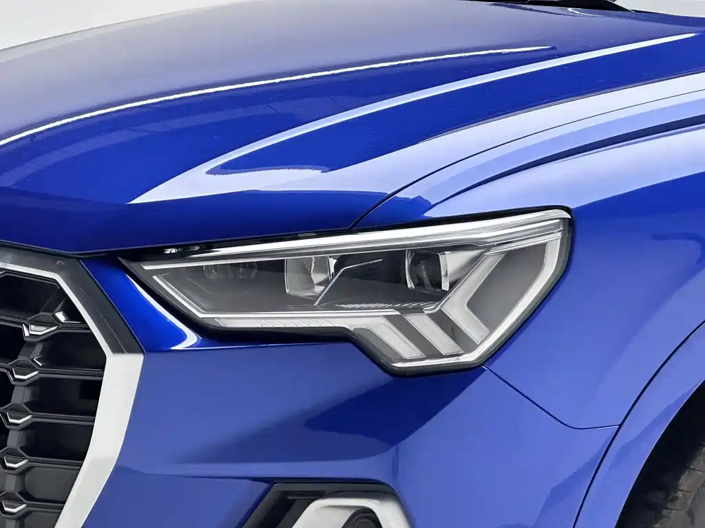 Audi Q3 2020 — фото 16