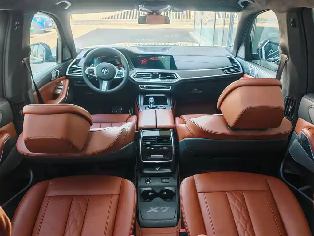 BMW X7 2022