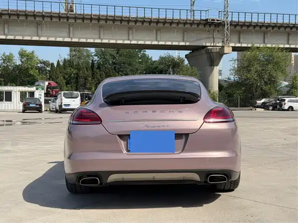 Porsche Panamera 2013