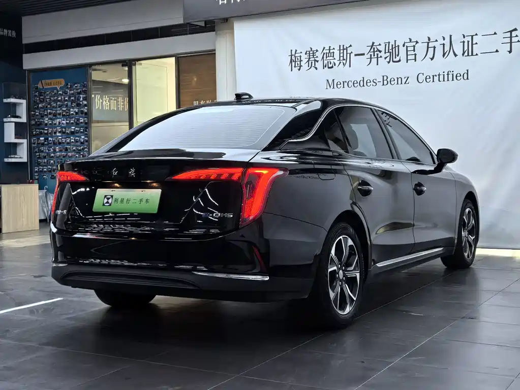 Hongqi E-QM5 2024 — фото 4
