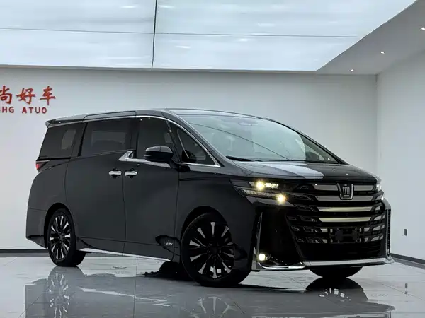 Toyota Vellfire 2024