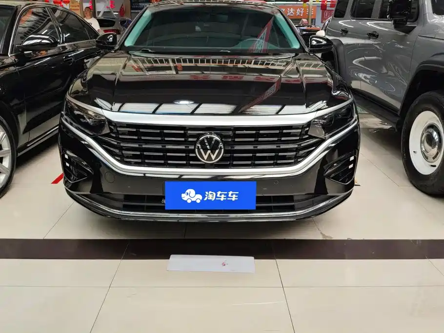Volkswagen Passat 2023