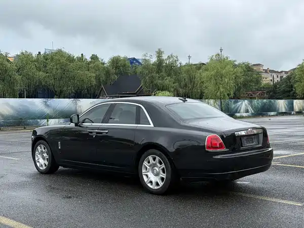 Rolls-Royce Ghost 2011