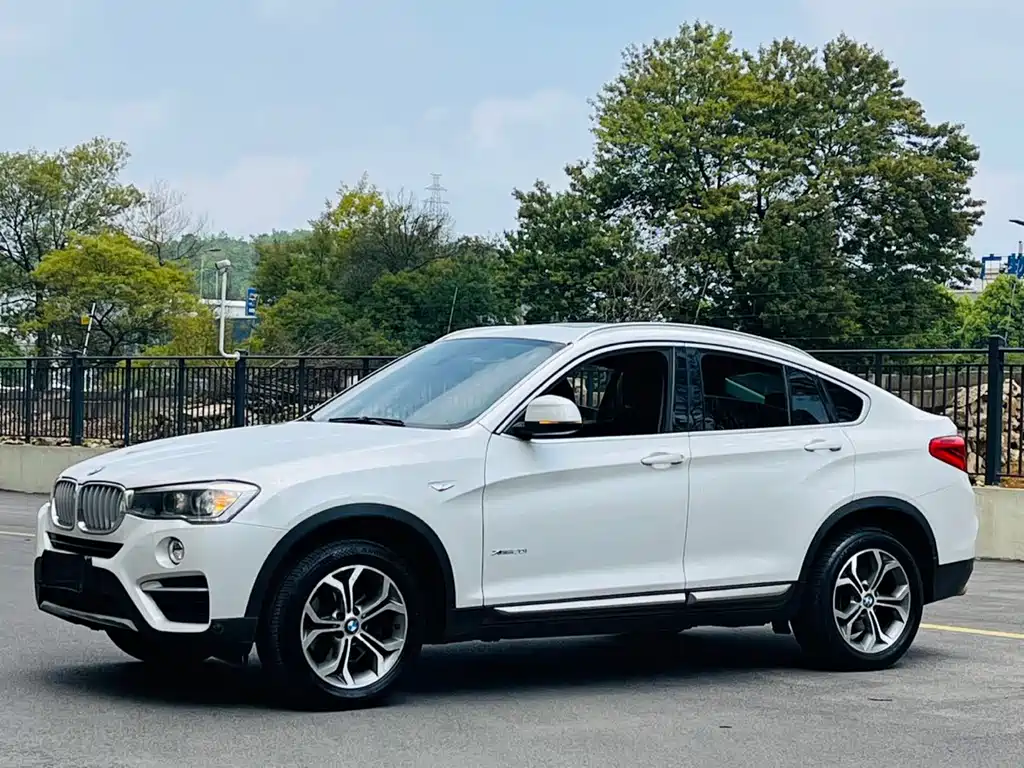 BMW X4 2015 — фото 1
