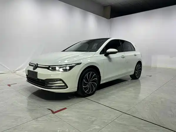 Volkswagen Golf 2022